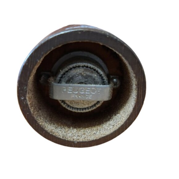 Peugeot France Paris 18cm Pepper Mill – Light Brown Gloss – Vintage Wood - Picture 4 of 7